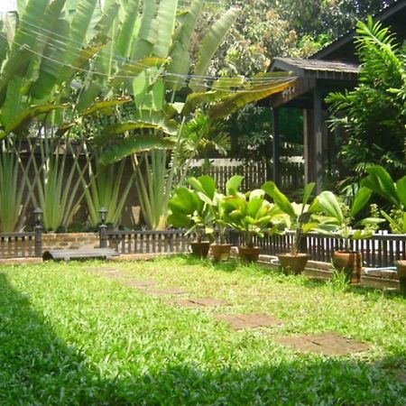 Garden Home Bed And Breakfast Yangon Exterior photo